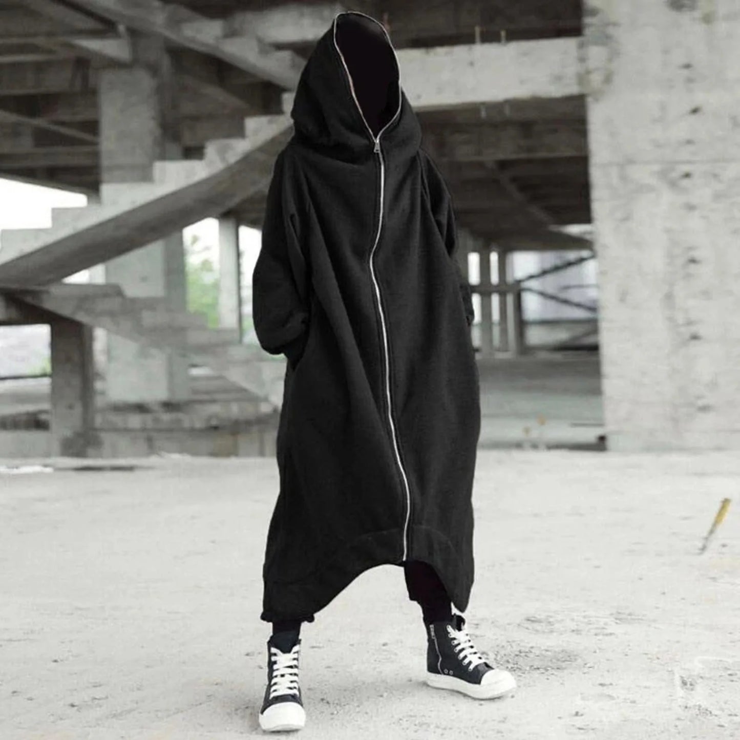 Nazgul-Inspired Long Hooded Coat – Warm Fleece-Lined Comfort with Bold, Effortless Street Style for the Modern Gentleman