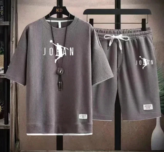 Set The 2025 summer men's set features a new luxury brand T-shirt, designer fashion, women's T-shirt, sportswear, top and shorts - Ellianto fashion Men's