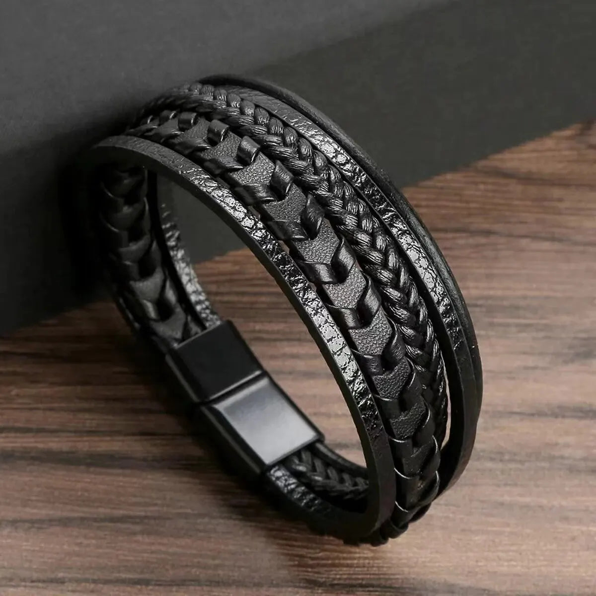 1pc Fashion Accessories MEN'S Multi-layered Vintage Leather Rope Braided Bracelet Alloy Magnetic Buckle Bracelet - Ellianto fashion Men's