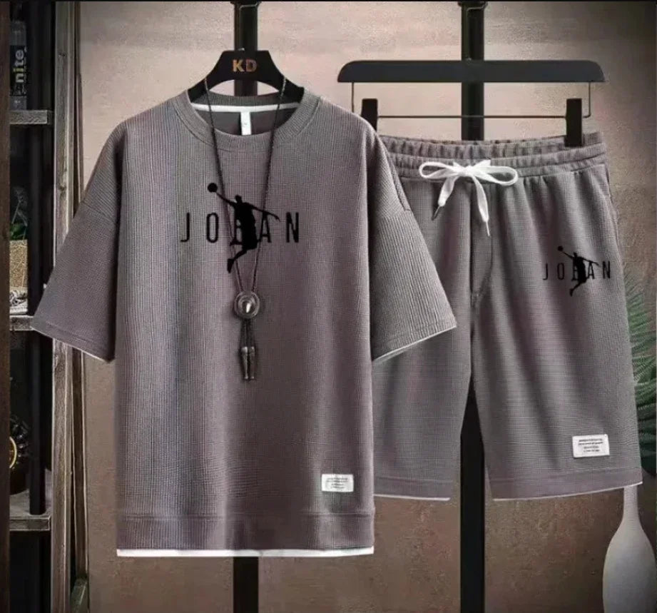 Set The 2025 summer men's set features a new luxury brand T-shirt, designer fashion, women's T-shirt, sportswear, top and shorts - Ellianto fashion Men's