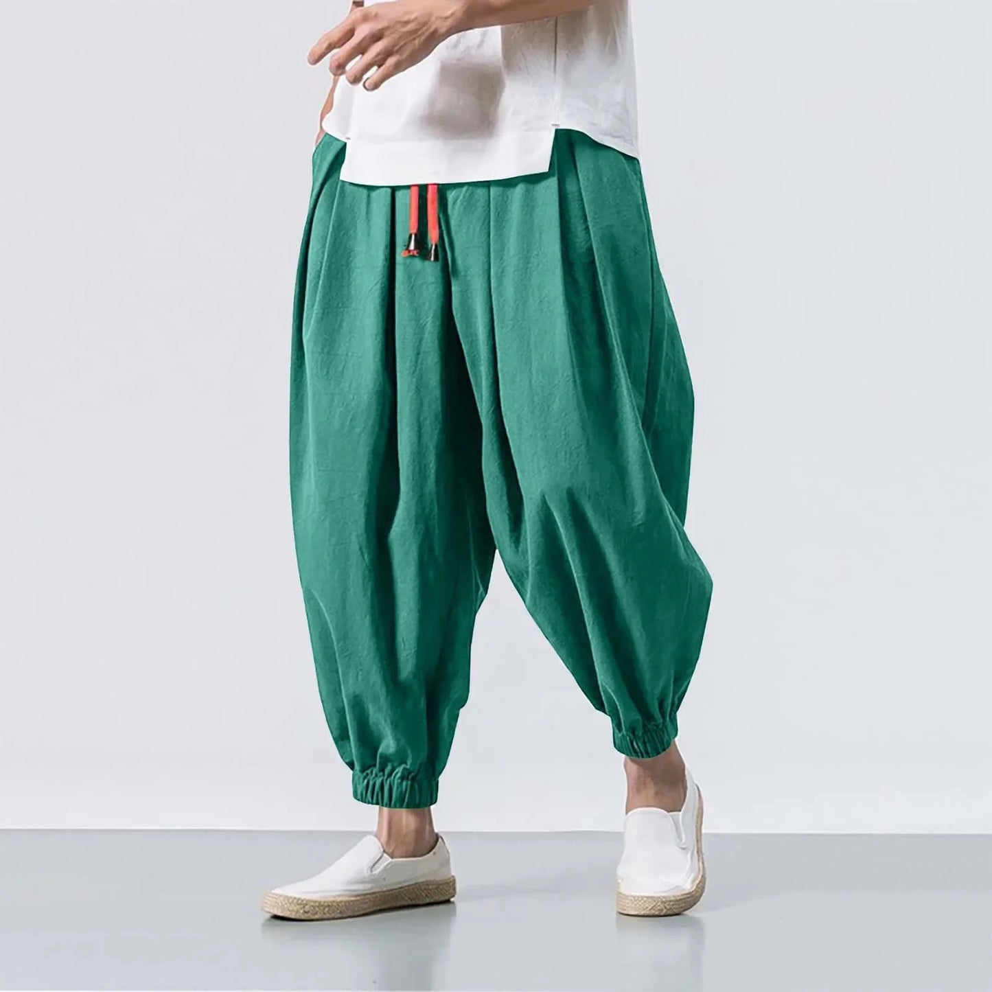 Chinese-Japanese Style Wide-Leg Pants – Loose-Fit Comfort and Trendy Nine-Point Design for the Modern Gentleman