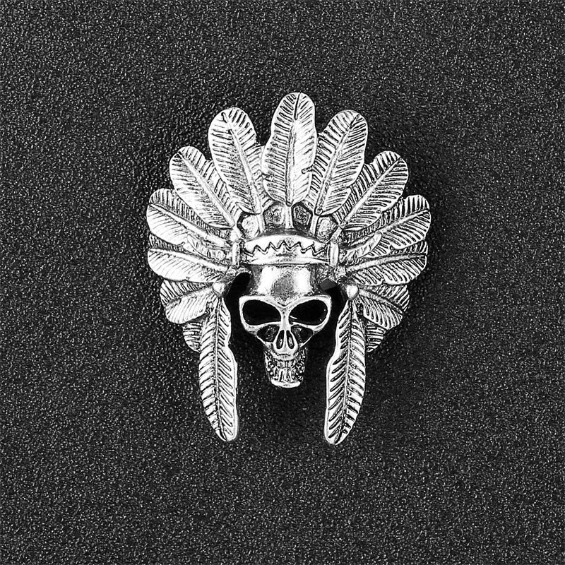High-end Metal Wolf Head Brooch Metal Animal Lion Badge Lapel Pins for Men Vintage Suit Collar Accessories Casual Jewelry Gifts