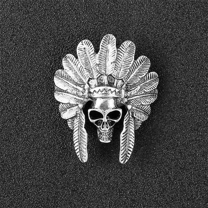 High-end Metal Wolf Head Brooch Metal Animal Lion Badge Lapel Pins for Men Vintage Suit Collar Accessories Casual Jewelry Gifts