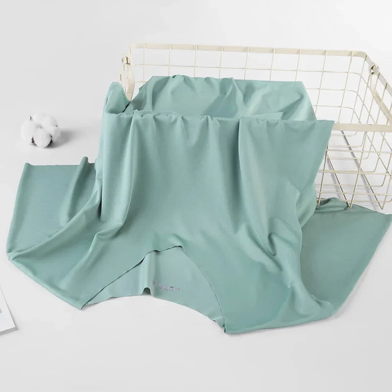 Men's Skinny Undershirt Plus Size Ice Silk Basic Shirts Breathable V-Neck Seamless T-shirt Underwear Thin Slim Bottoming Shirt - Ellianto fashion Men's