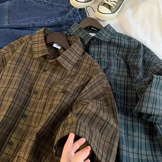 Japanese Vintage Plaid Short-Sleeve Shirt – Loose-Fit Comfort with High-End Streetwear Elegance for the Modern Gentleman