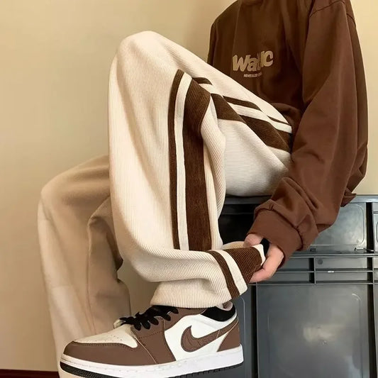 Men’s American-Style Vintage Corduroy Pants – Lightweight Loose-Fit Casual Sports Trousers with Wide-Straight Legs for Trendy Spring-Autumn Comfort