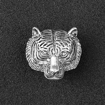 High-end Metal Wolf Head Brooch Metal Animal Lion Badge Lapel Pins for Men Vintage Suit Collar Accessories Casual Jewelry Gifts
