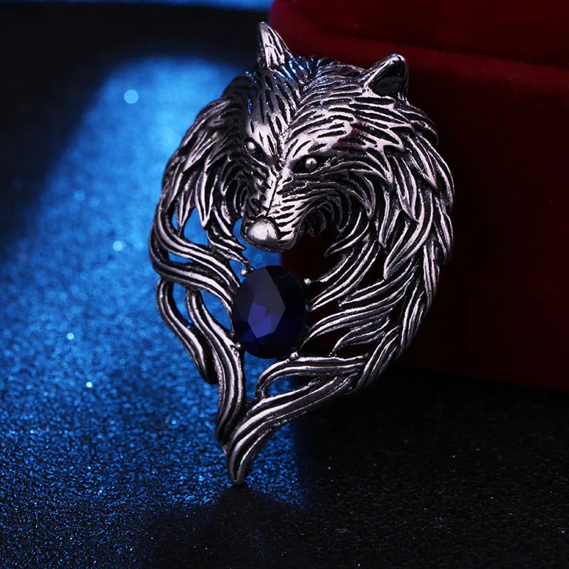 Wolf Brooche Rhinestone Collar Pins Badge Brooches Fashion Suit Shirt Clothing Jewelry for Men Accessories New Vintage Animal