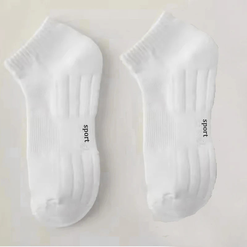 Men's Thick Bottom Sweat Absorbing and Breathable Sports Socks with Bottom Cushion for Running Professional Sports Men's Socks - Ellianto fashion Men's