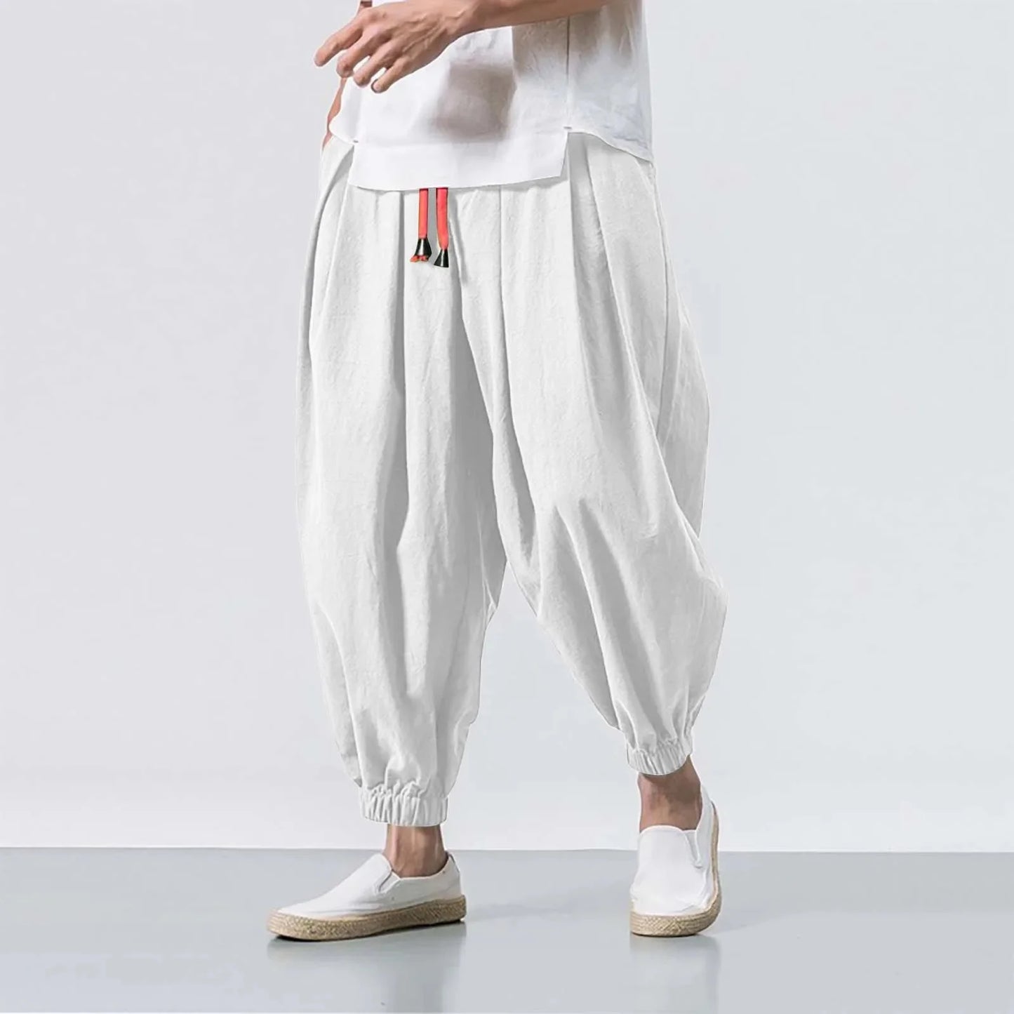 Chinese-Japanese Style Wide-Leg Pants – Loose-Fit Comfort and Trendy Nine-Point Design for the Modern Gentleman
