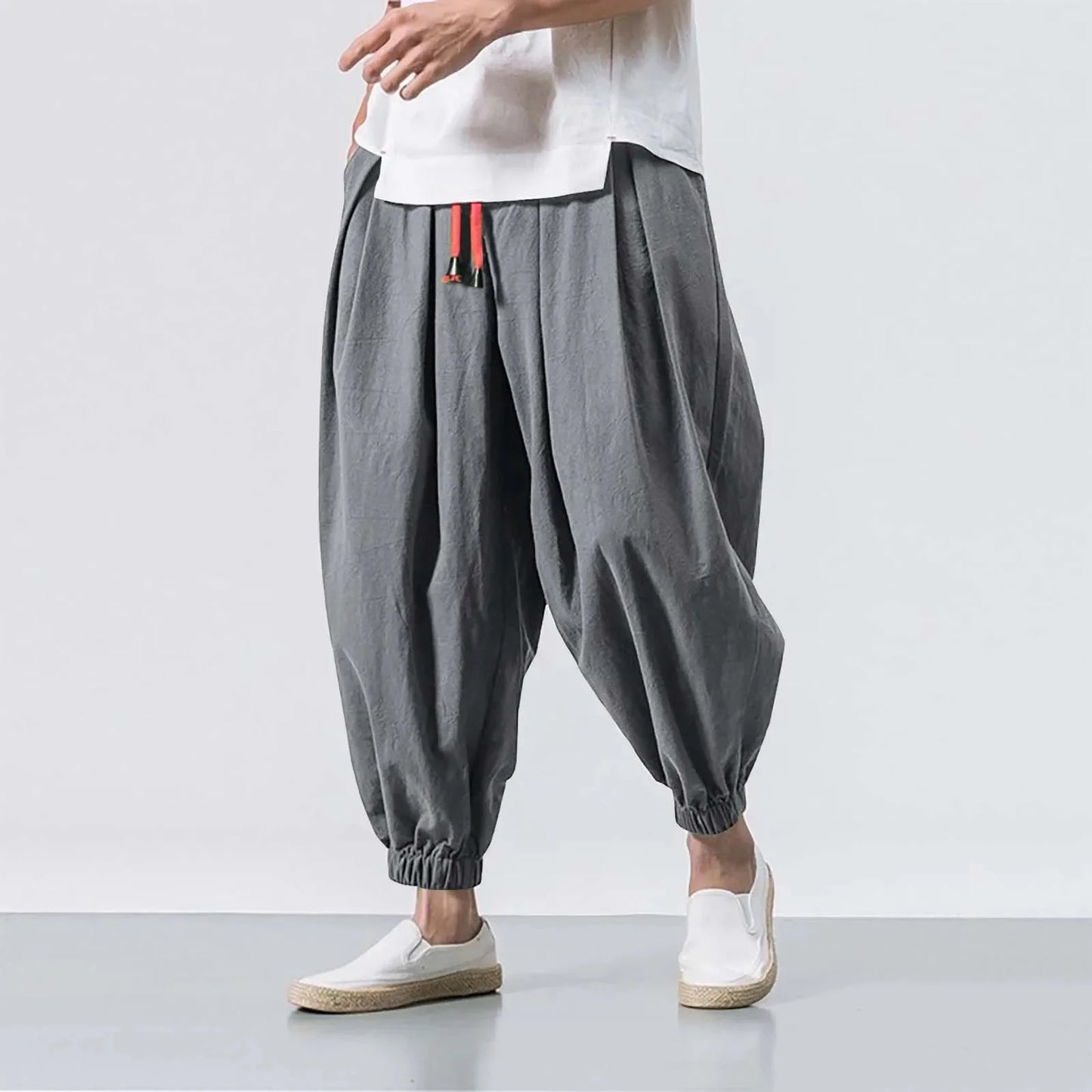 Chinese-Japanese Style Wide-Leg Pants – Loose-Fit Comfort and Trendy Nine-Point Design for the Modern Gentleman