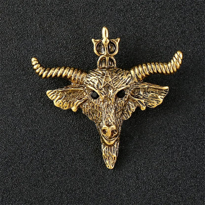 High-end Metal Wolf Head Brooch Metal Animal Lion Badge Lapel Pins for Men Vintage Suit Collar Accessories Casual Jewelry Gifts