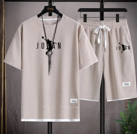 Set The 2025 summer men's set features a new luxury brand T-shirt, designer fashion, women's T-shirt, sportswear, top and shorts - Ellianto fashion Men's