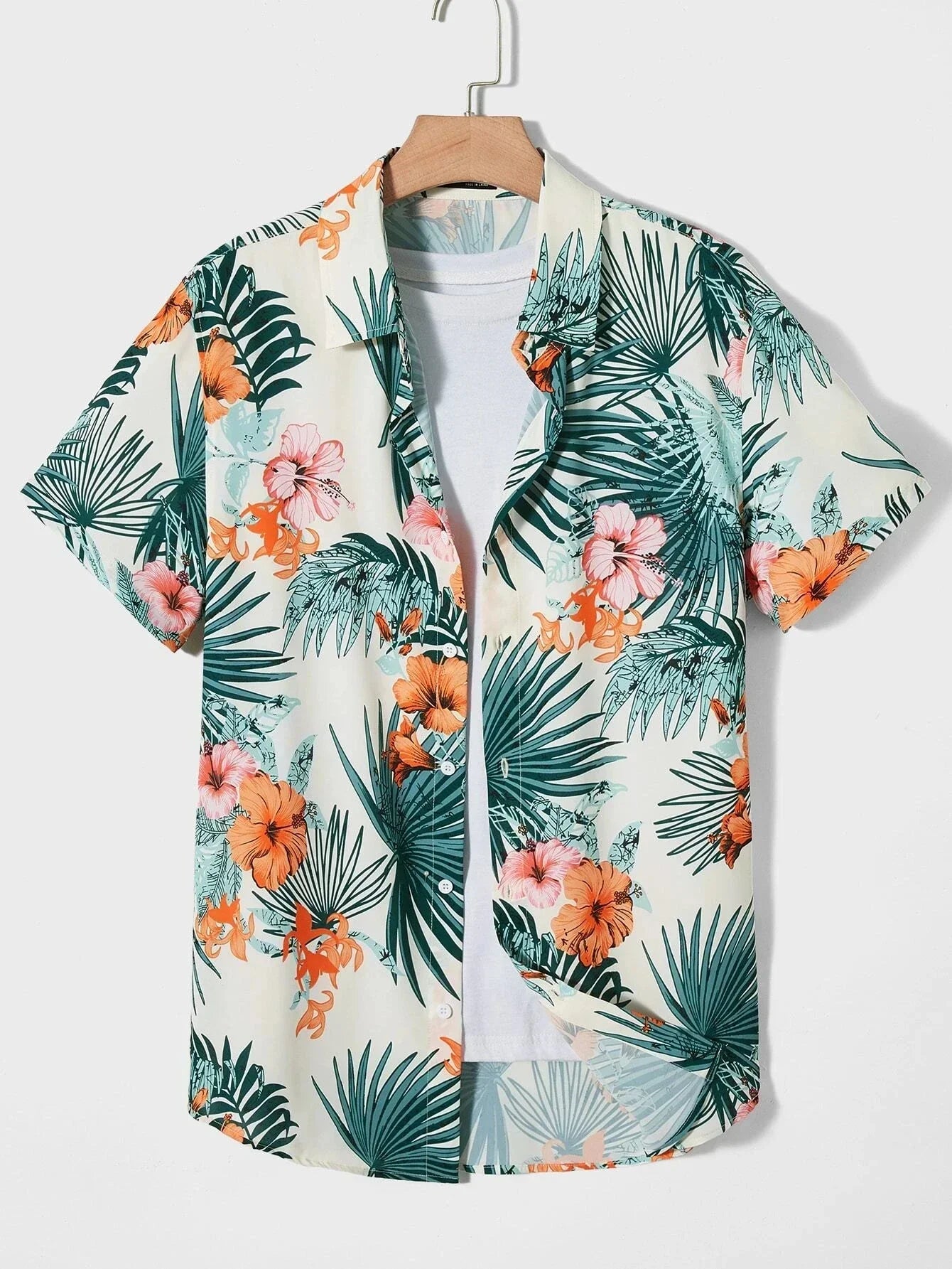 Hawaiian Botanical Print Short-Sleeve Shirt – Lightweight, Breezy Comfort and Effortless Seaside Style for the Modern Gentleman