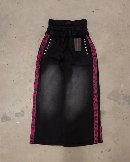 2025 Gothic Embroidered Joggers – Retro Hip-Hop Style and Oversized Comfort for the Modern Gentleman
