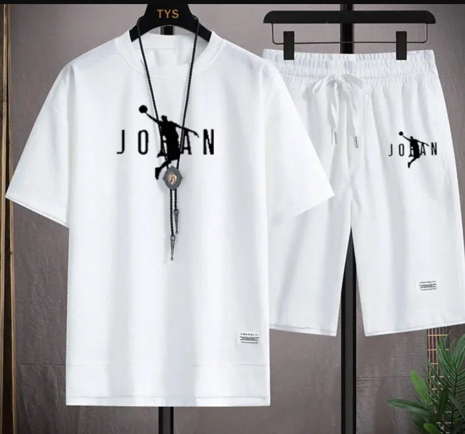Set The 2025 summer men's set features a new luxury brand T-shirt, designer fashion, women's T-shirt, sportswear, top and shorts - Ellianto fashion Men's